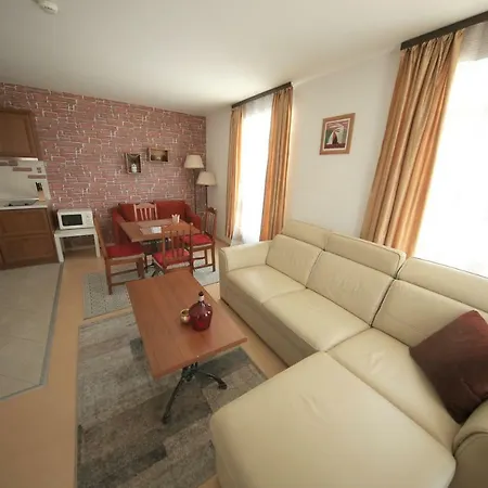 Great Location Near Lift Apartamento *