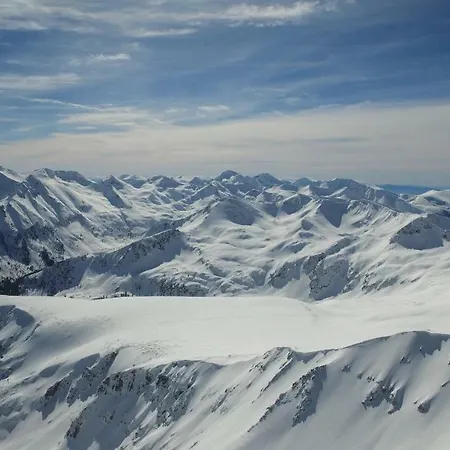 Great Location Near Lift Banszko