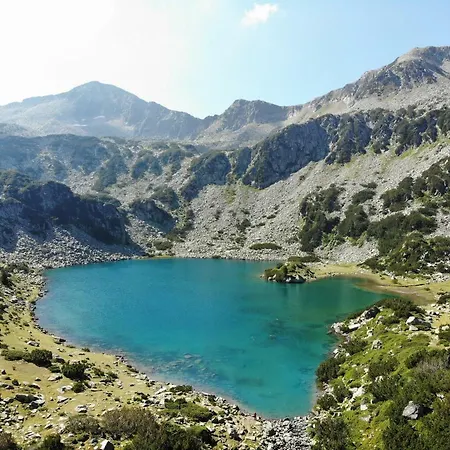 Great Location Near Lift Daire